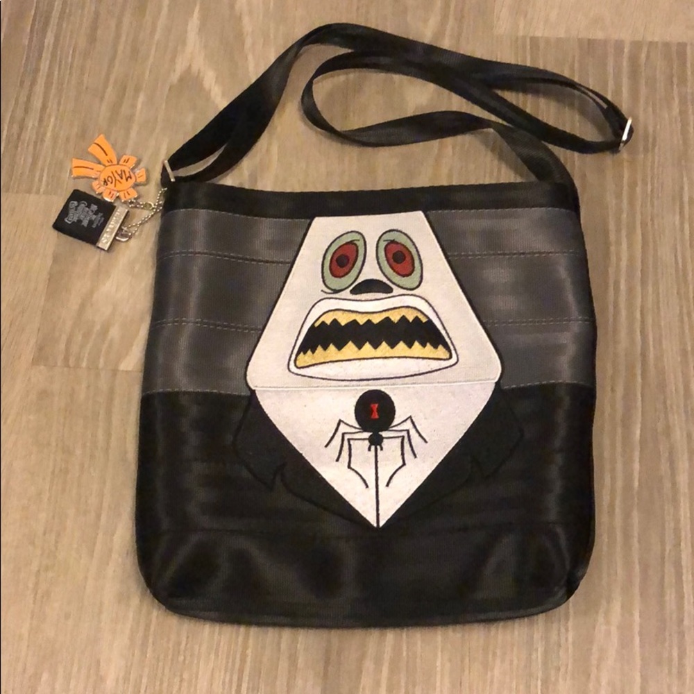 Harvey’s Mayor purse